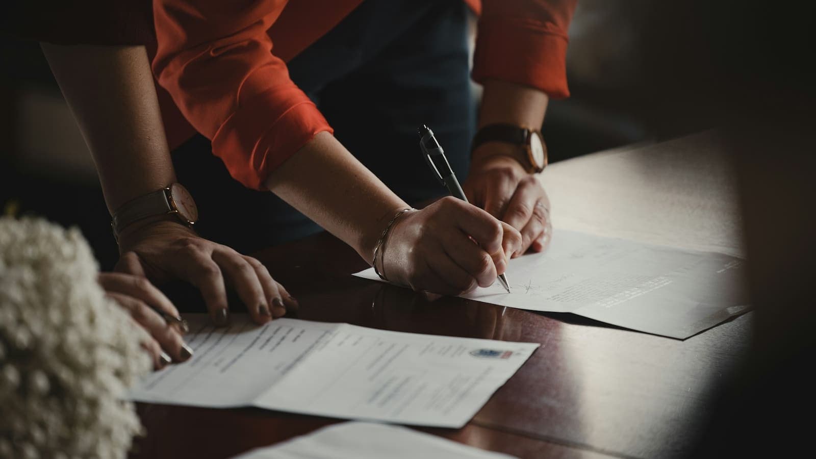 Hợp đồng dịch vụ AI Agent cần có những điều khoản nào?