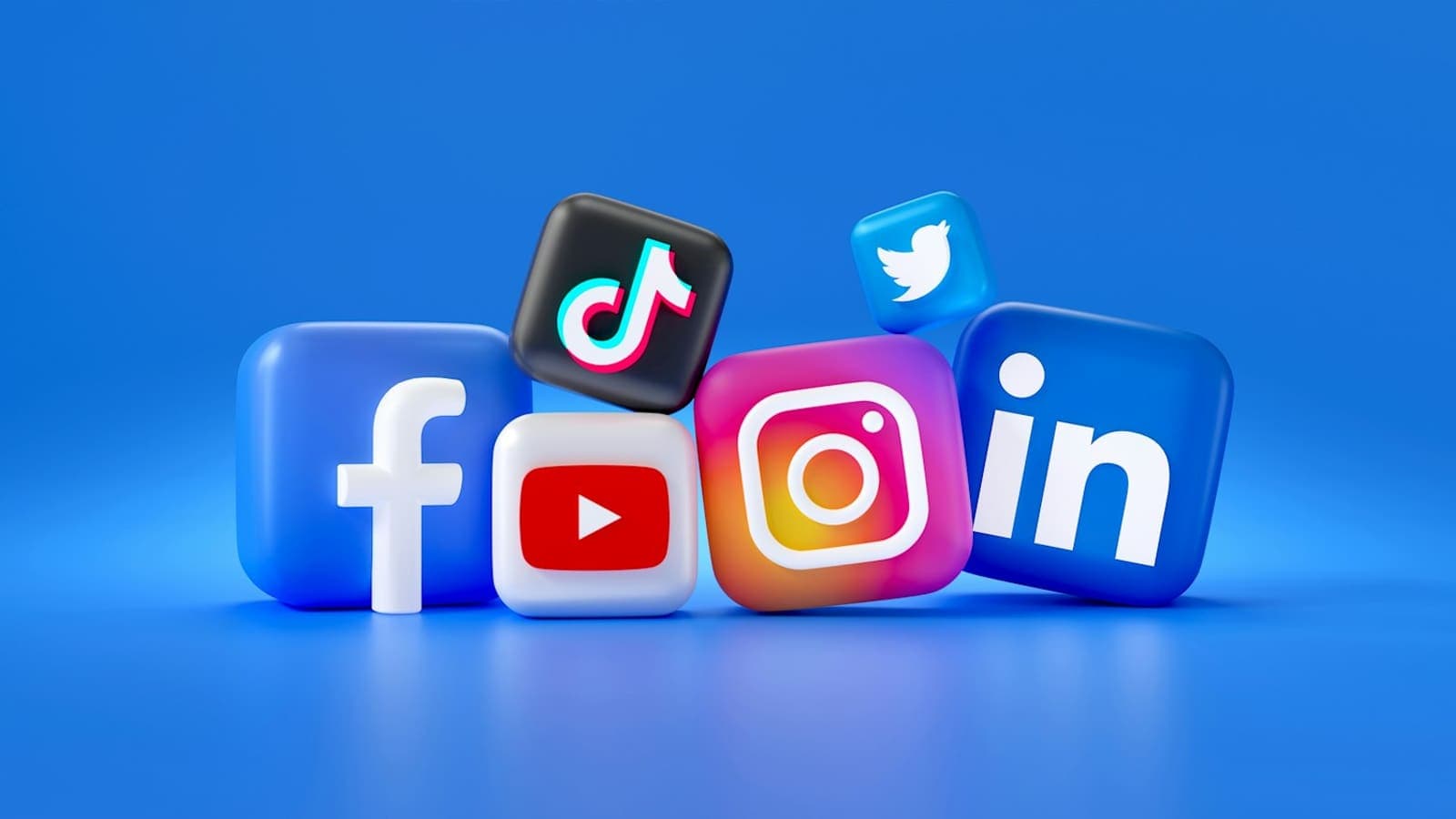 Doanh nghiệp có nhiều fanpage nên quản lý AI chat và lead như thế nào?
